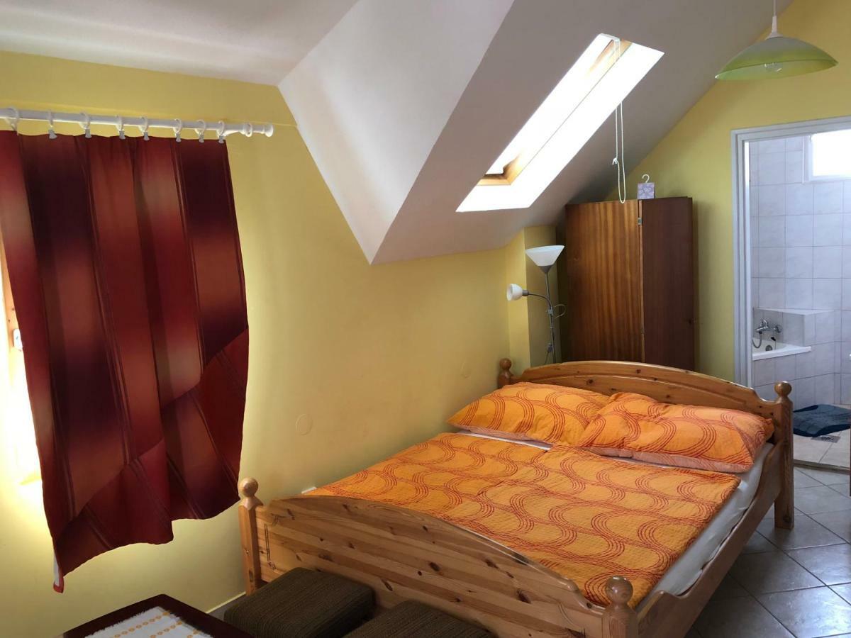 Balatonföldvár Liget Apartman מראה חיצוני תמונה